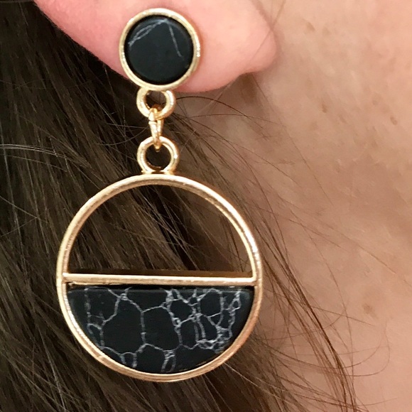 💙💎GRATEFUL💙MAKER💎💙 Jewelry - BLACK💛MARBLED🖤CIRCLES💎💙💎💲FIRM🛍 OR➕BUNDLE %